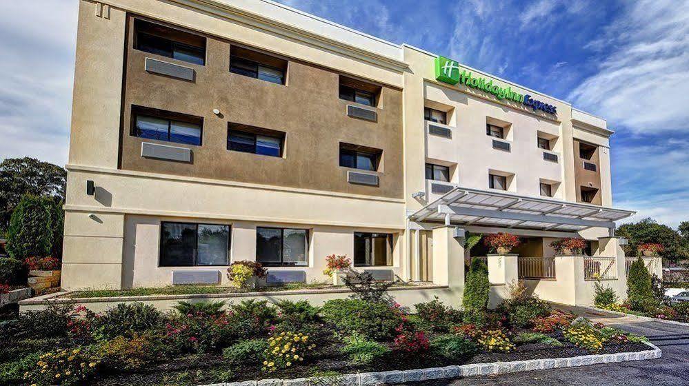 Holiday Inn Express Roslyn, An Ihg Hotel מראה חיצוני תמונה